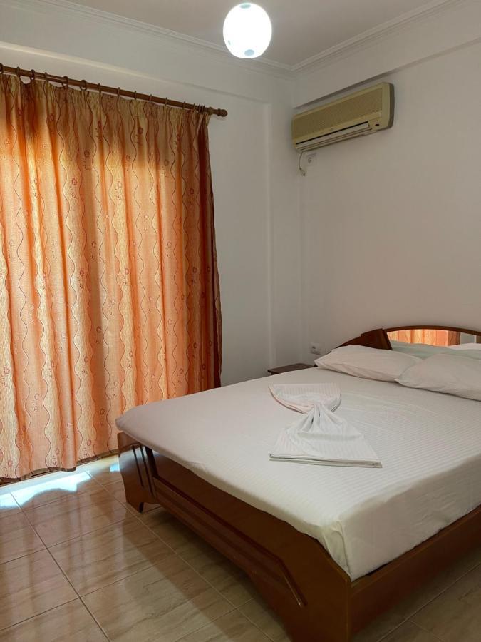 Sun And Sea Apartment Saranda Eksteriør bilde